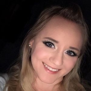 Meet your Posher, Lorilei